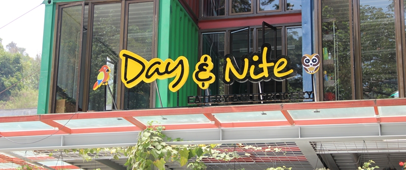 Day & Nite Eatery & Grocery At Pramestha Resort Bandung
