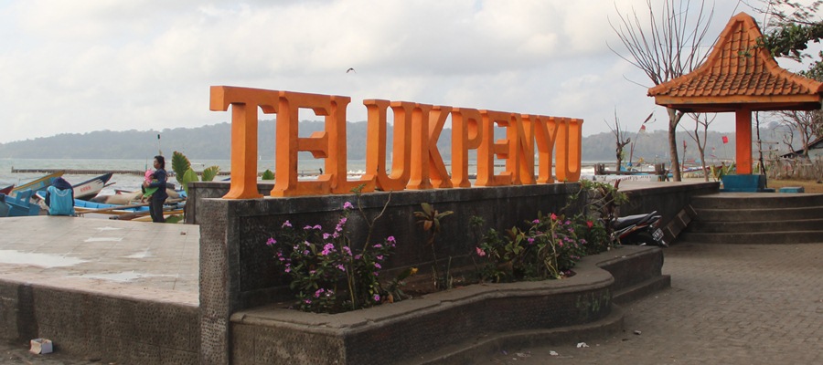 Pantai Teluk Penyu