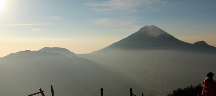 Sunrise Bukit Sikunir Dieng